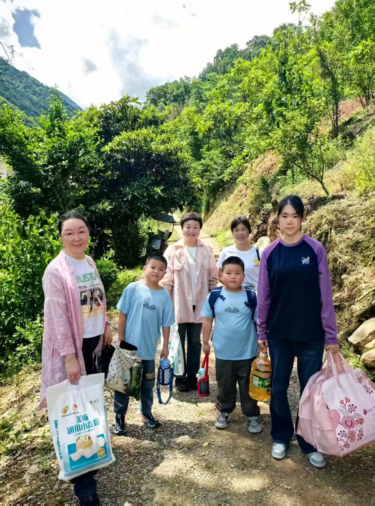 山区公益支教与无人机科普活动 活动照片 4